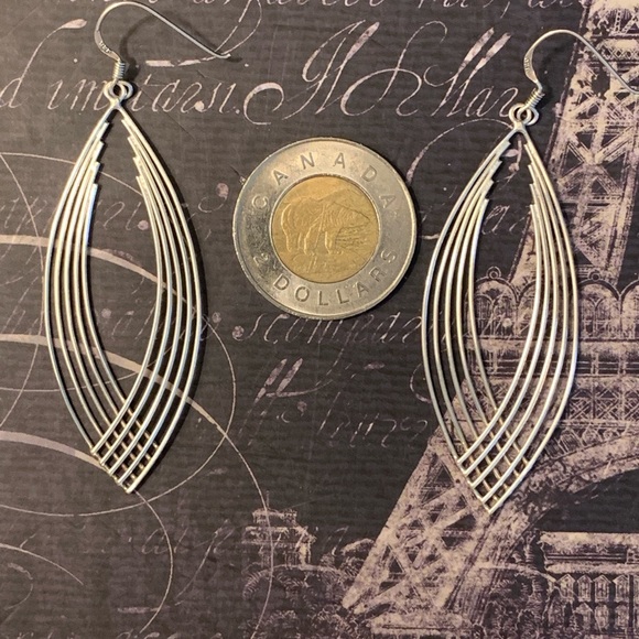 925 Earrings - Picture 1 of 3